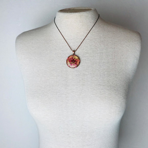 Pink Resin Pendant on Copper Tone Necklace - Picture 5 of 5